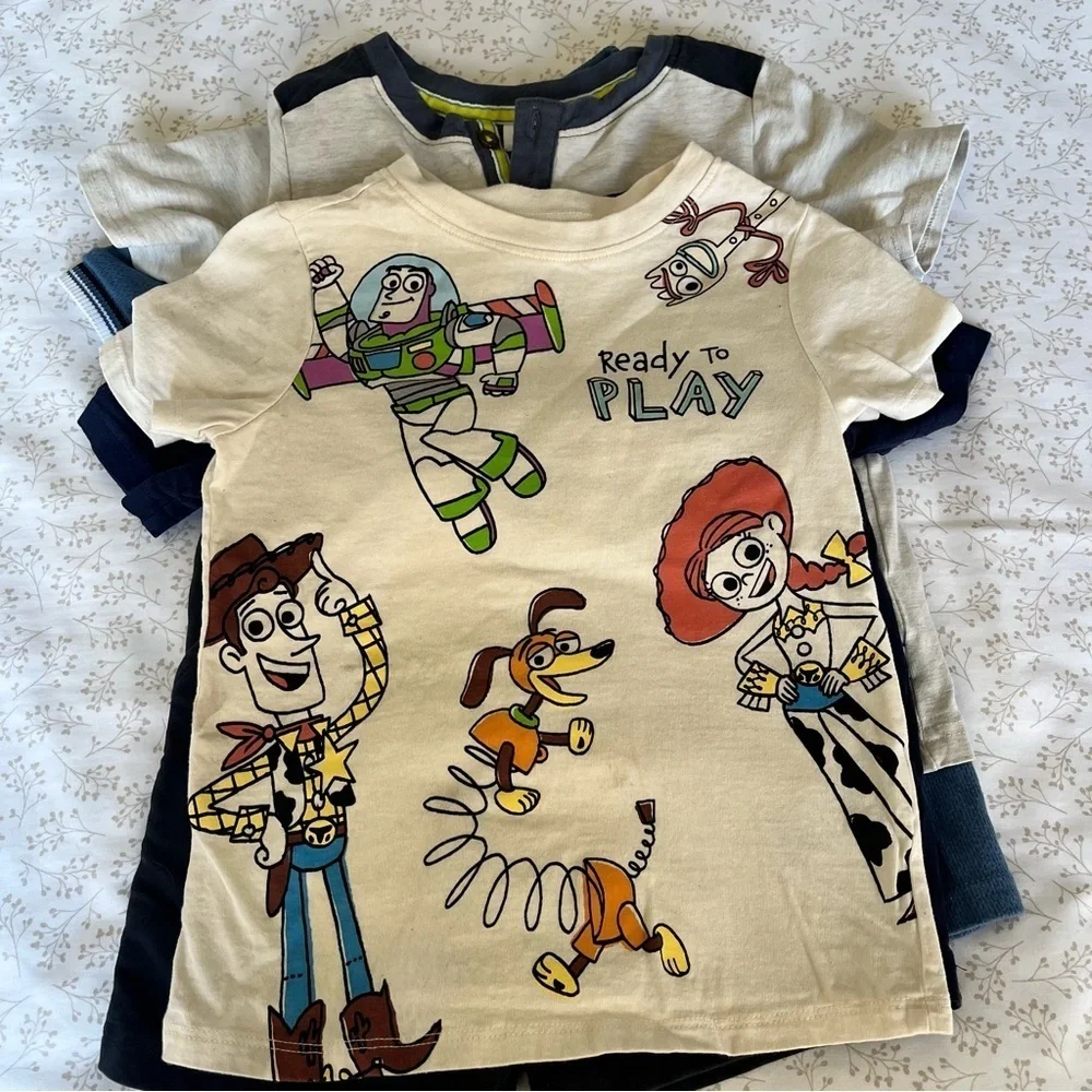 Lot 6 Boys 4-5T Bluey Shirt Short, Tommy Bahama Shirt Sho, Puma & Disney T-shirt